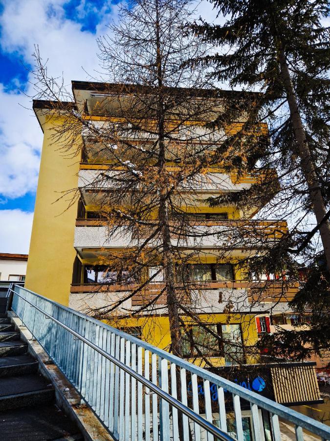 Fewo'S Und Apartment'S Schoeneck Davos Eksteriør billede